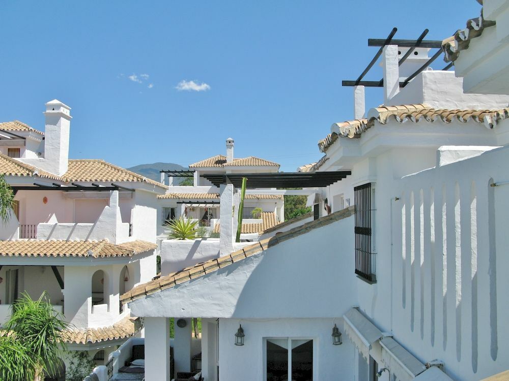 Apartamentos Y Casas Serinamar Marbella El Ángel Zewnętrze zdjęcie